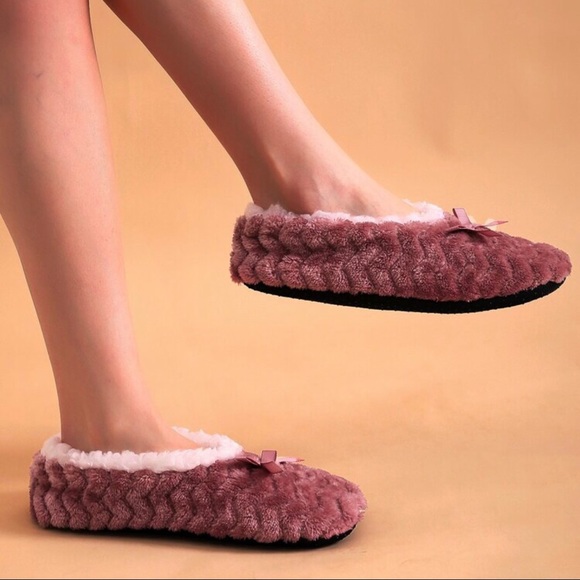 Warm Fuzzy Chevron Slippers - Picture 2 of 5